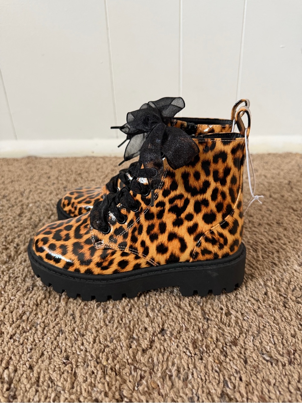 Art Class Girls Leopard Print Combat Boots Size 1 Chunky Lug Sole NWT - Picture 4 of 9